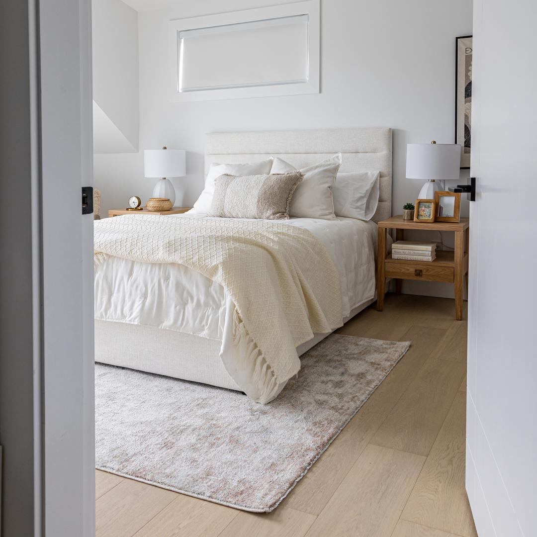 Cama doble alta Justin con almacenaje - Crema