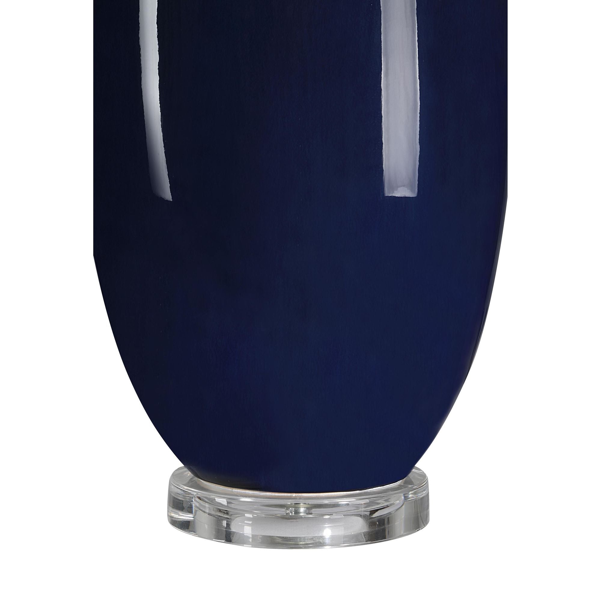 side view of Decimus luxury Lighting