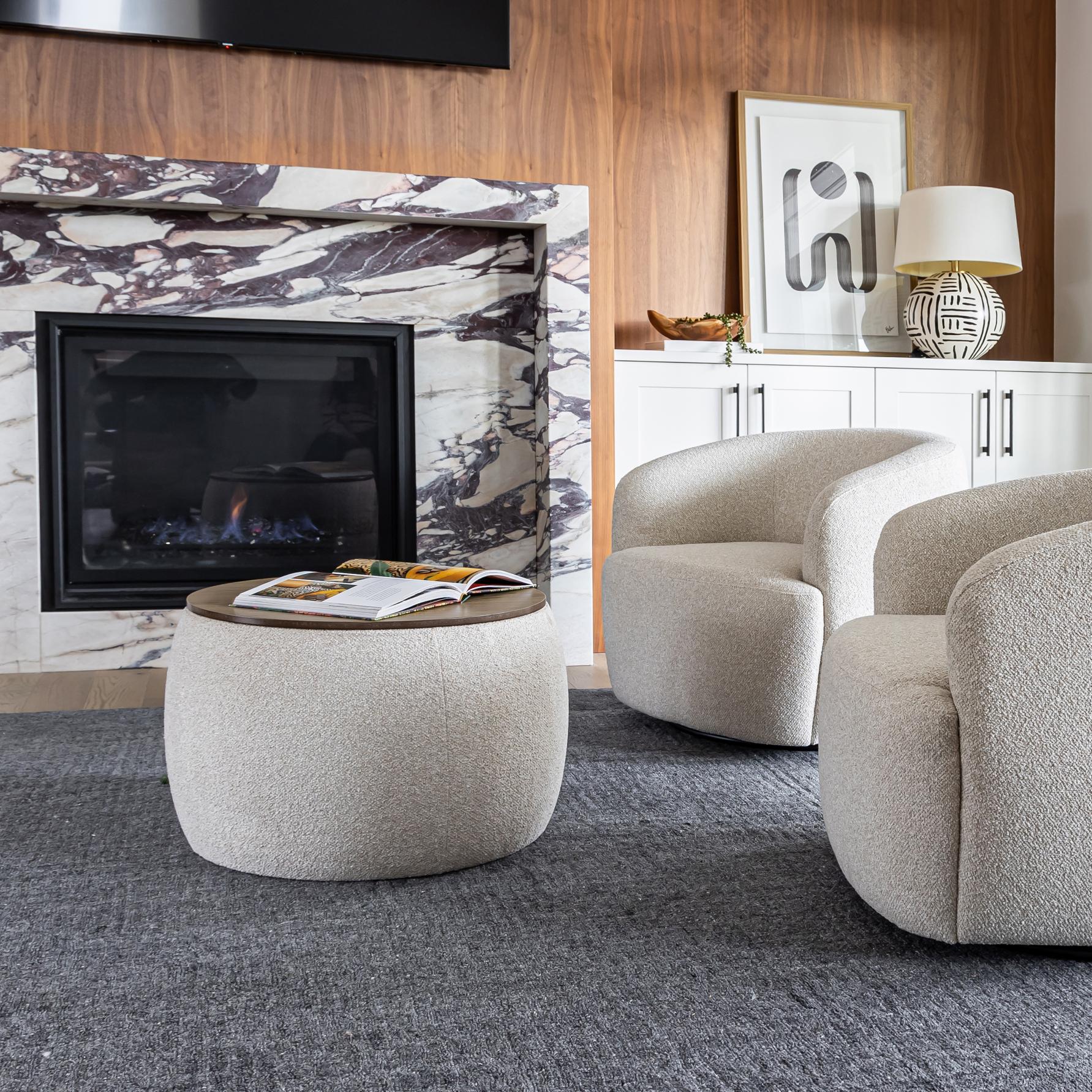Pouf de rangement en frêne