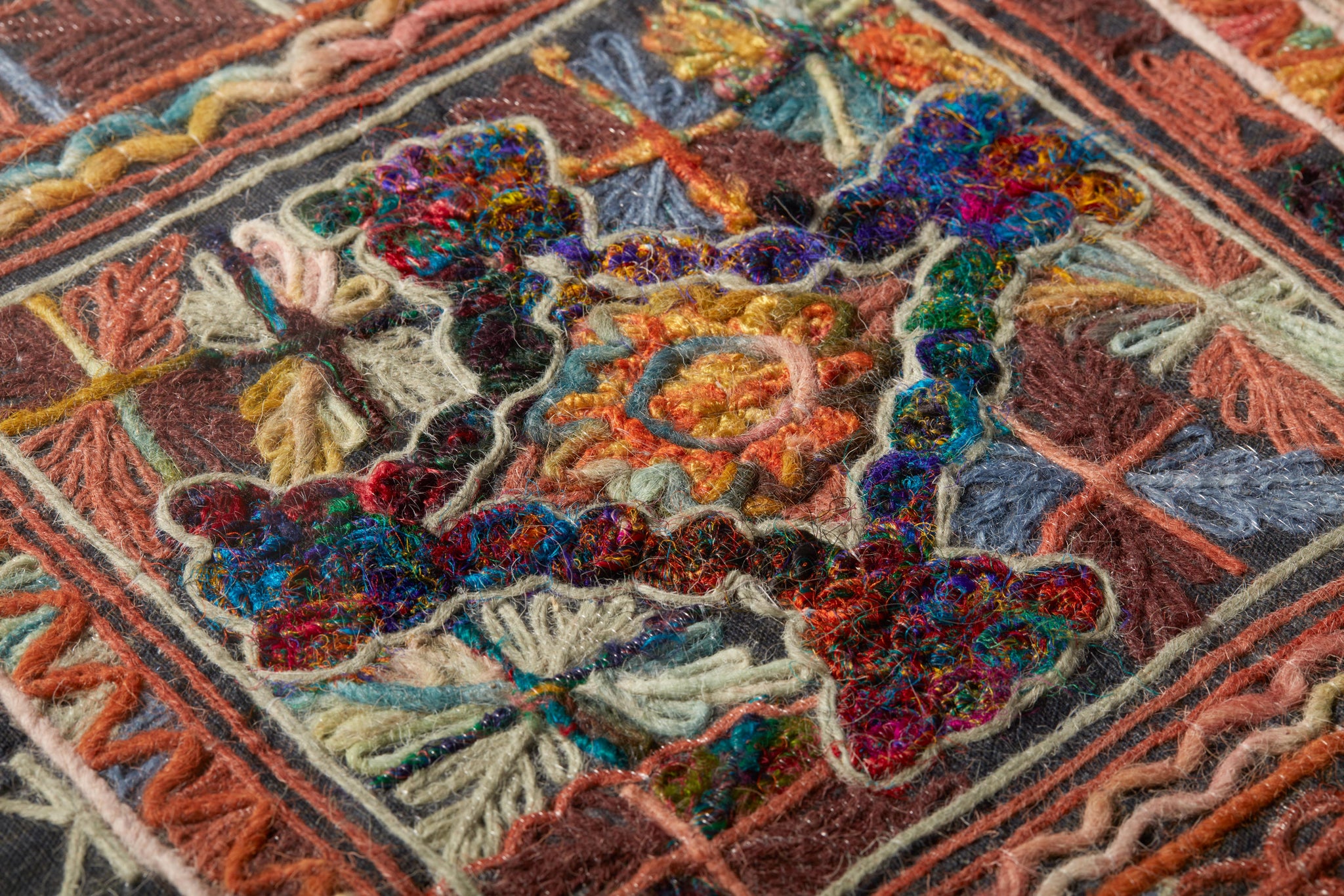 Ravi Green / Multi Rug Art - Macro Detail (H)