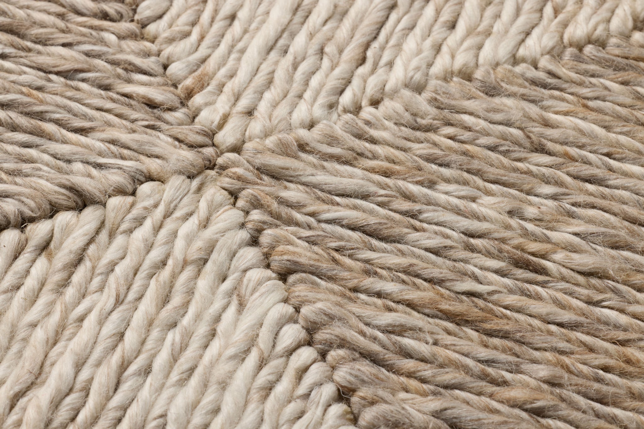 Diamante Beige / Ivory Rug Art - Macro Detail (H)