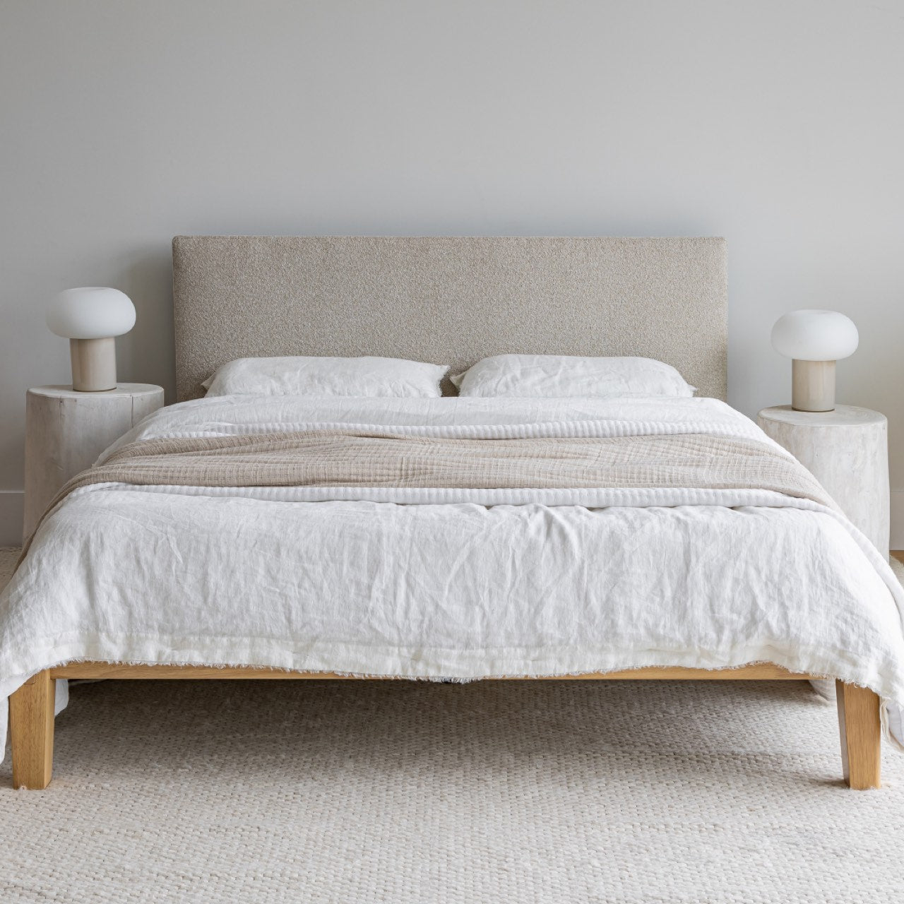 Cama Queen sin herramientas Luna - Buff
