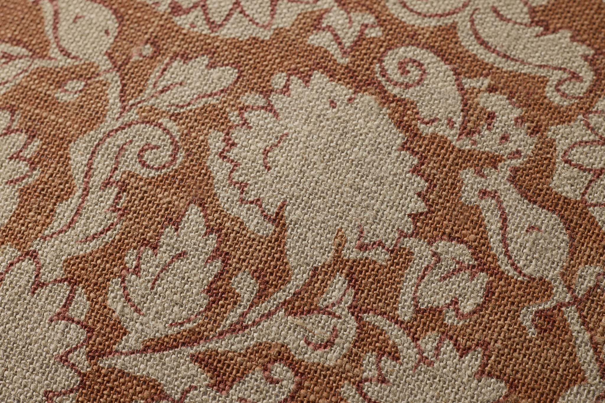 Rust Pillow - Macro Detail (H)