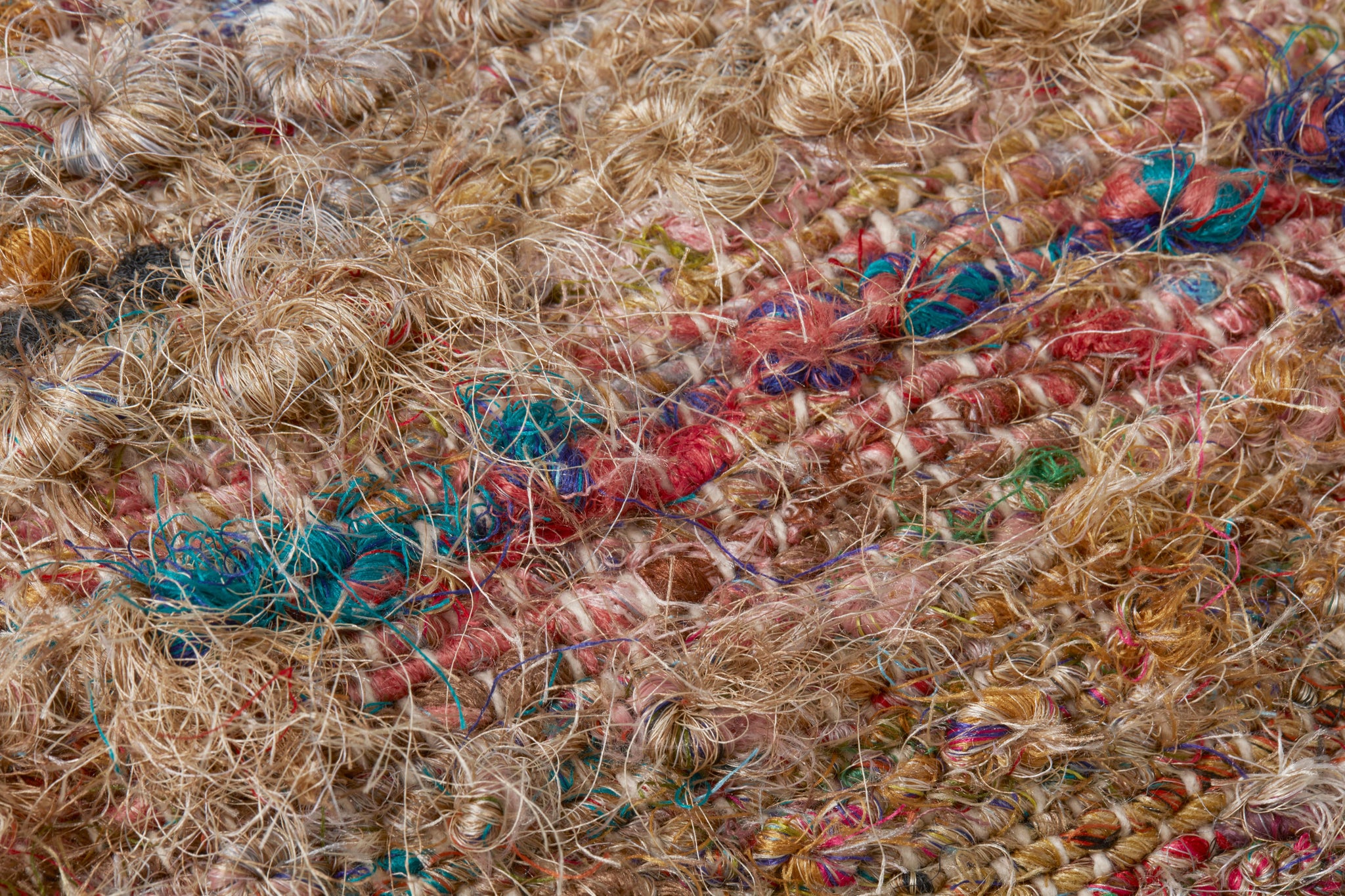 Multi Pillow - Macro Detail (H)