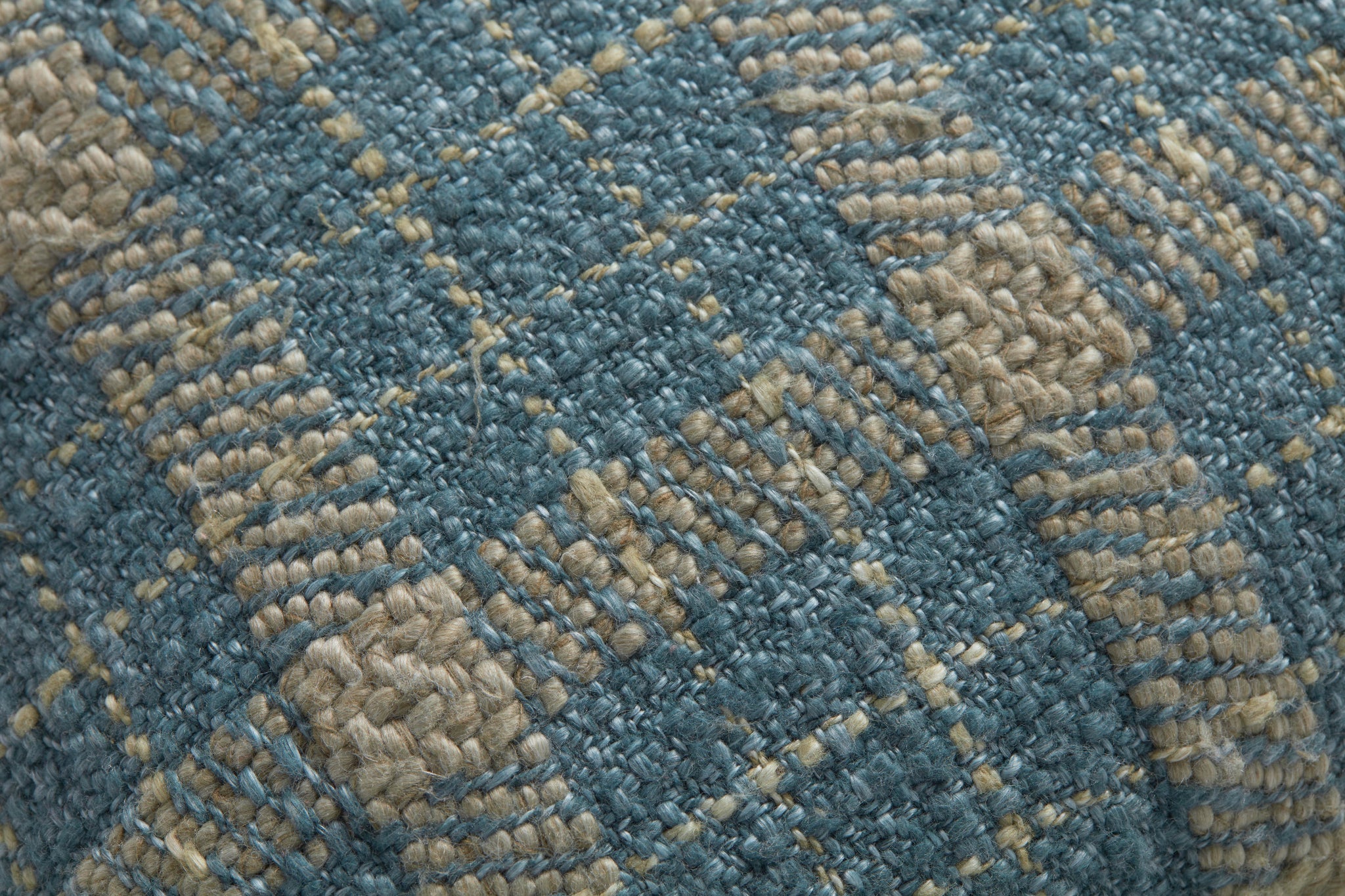 Earl Teal / Green Pillow - Macro Detail (H)