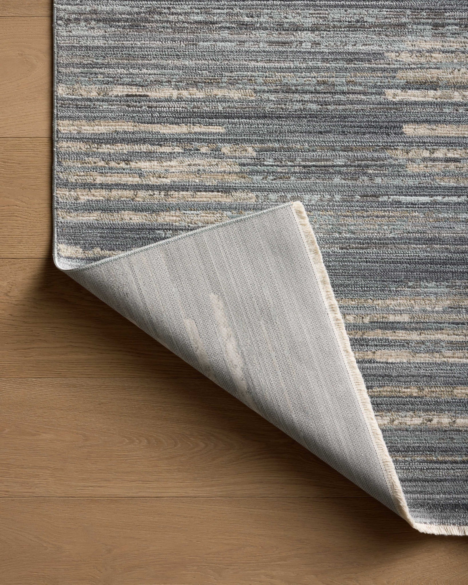 Wade Ocean / Sand - Corner on Wood Flipped (V)