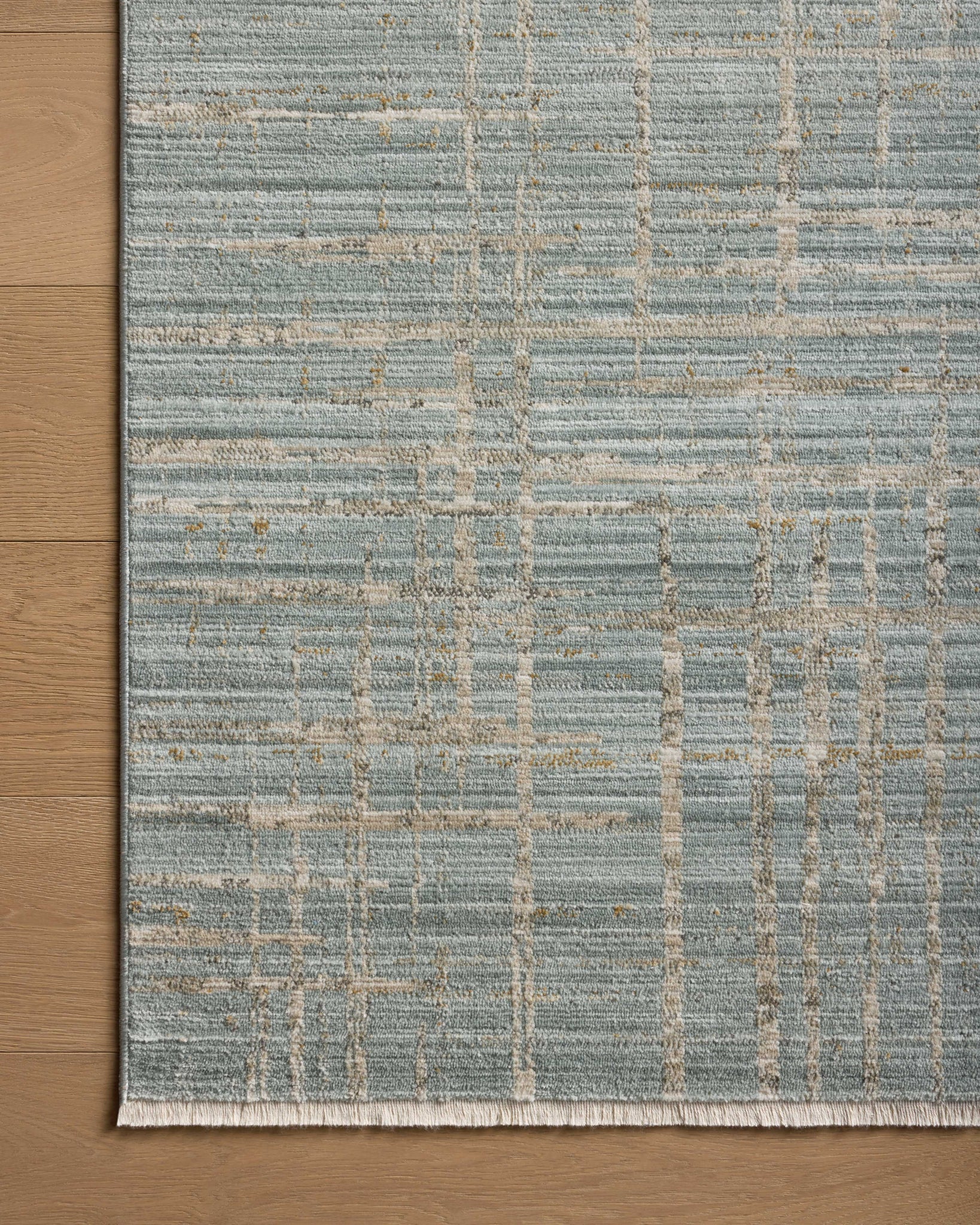 Wade Spa / Sand - Corner on Wood (V)