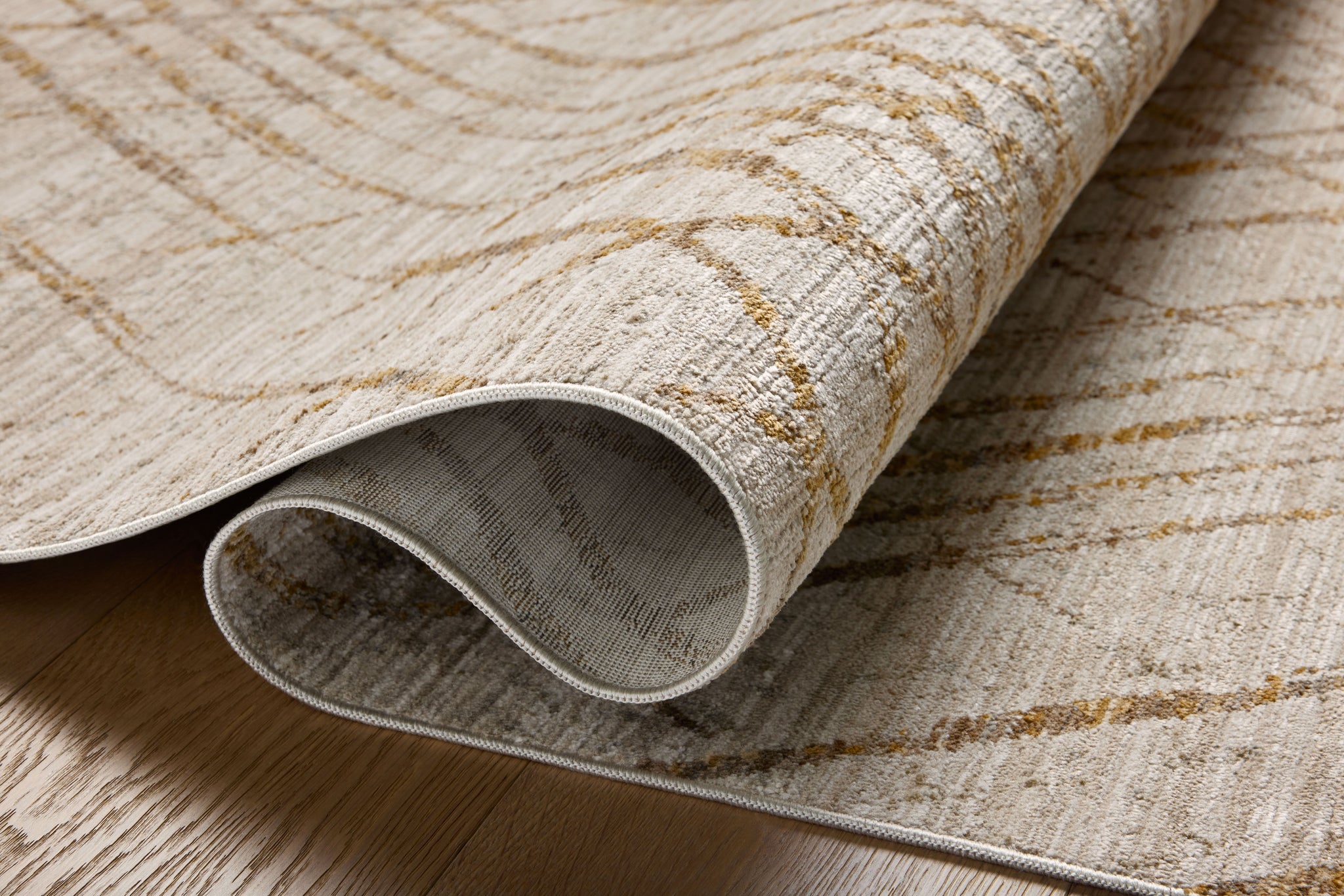 Wade Beige / Gold - Pile Height