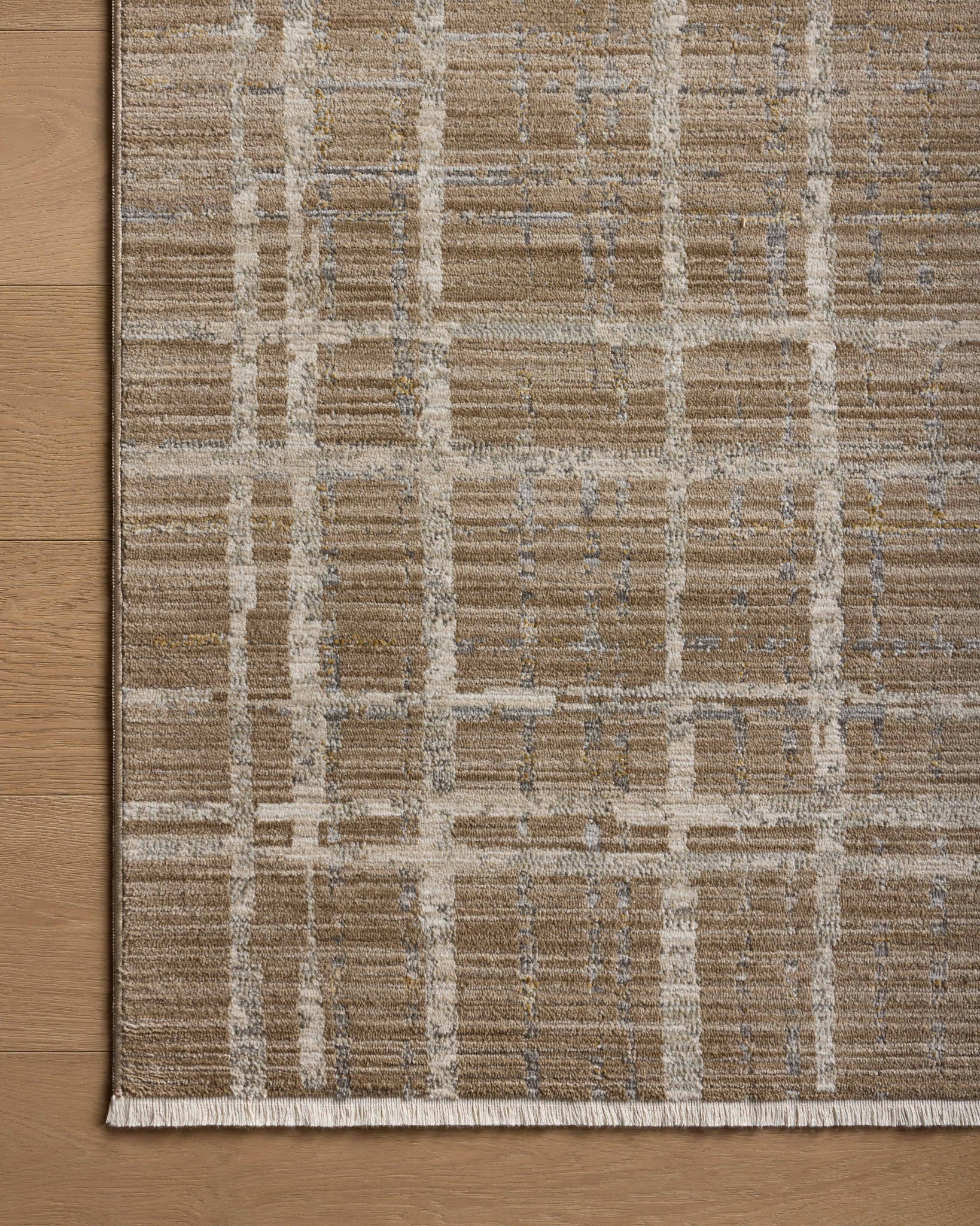 Wade Brown / Stone - Corner on Wood (V)