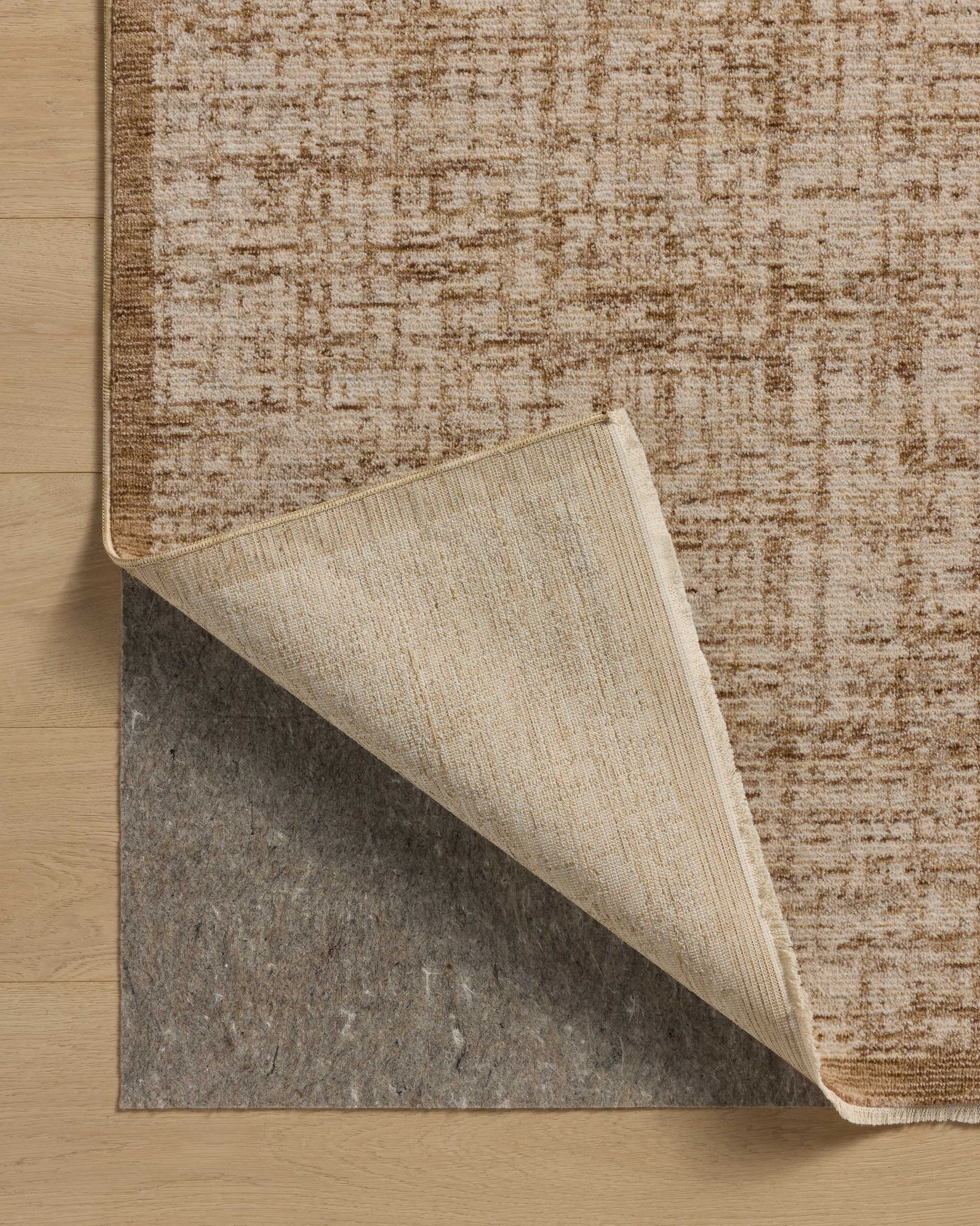 Winston Spice / Bone - Corner on Wood Flipped (V)