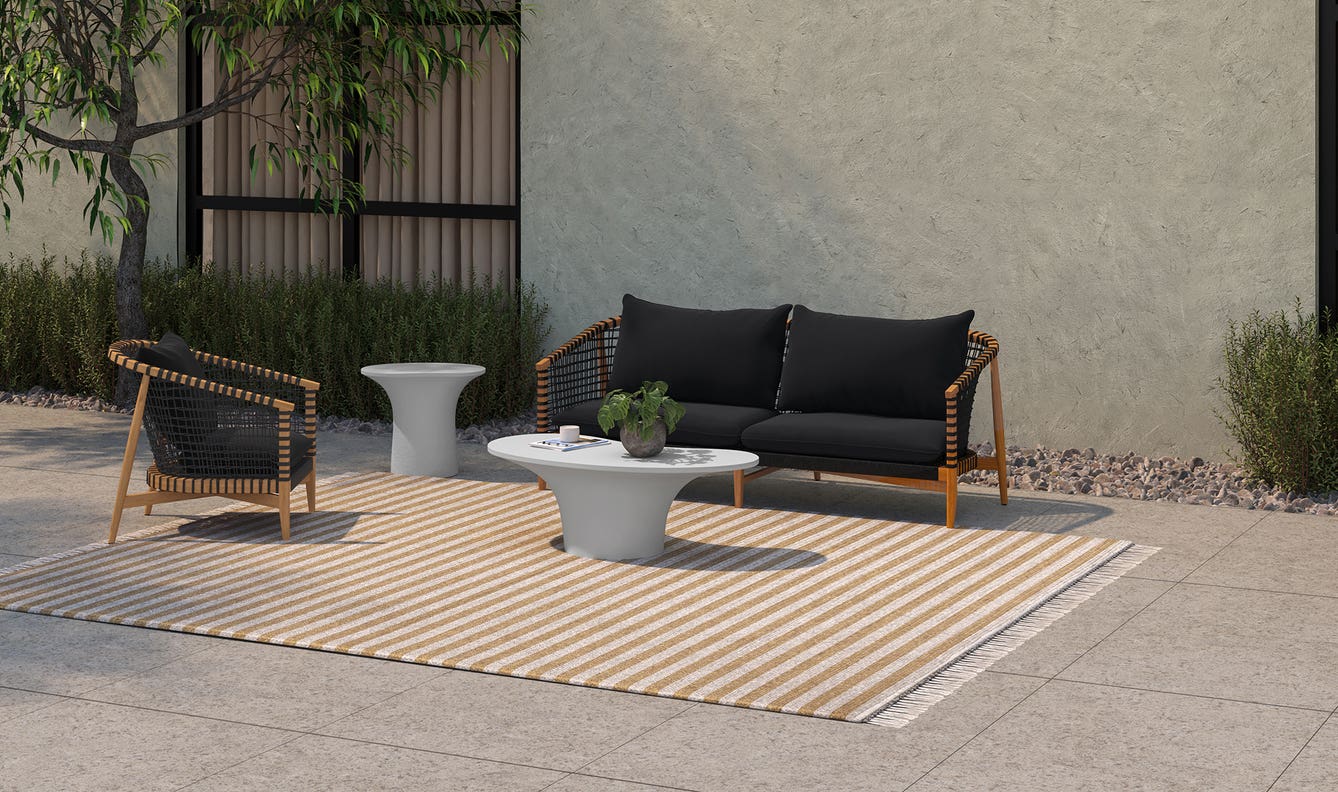 side view of Kuna Outdoor Sofa Black luxury Chair