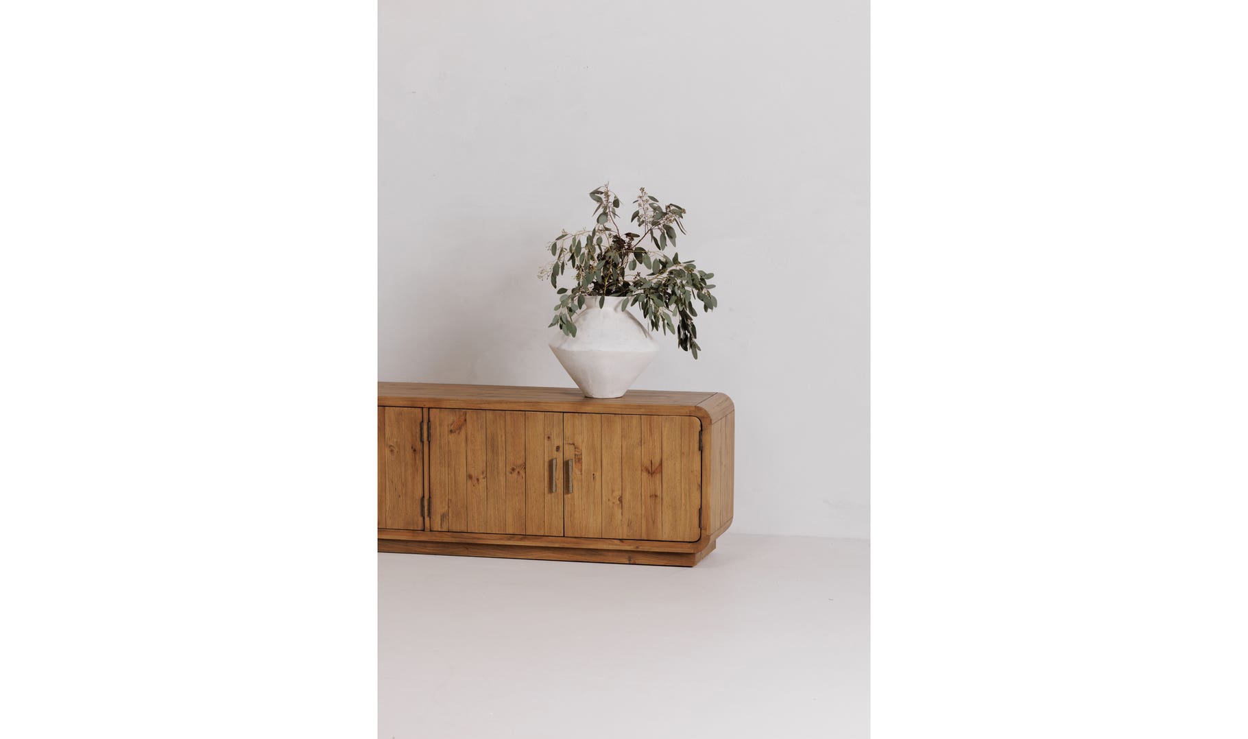 Gabinete multimedia Monterey Rustic Blonde