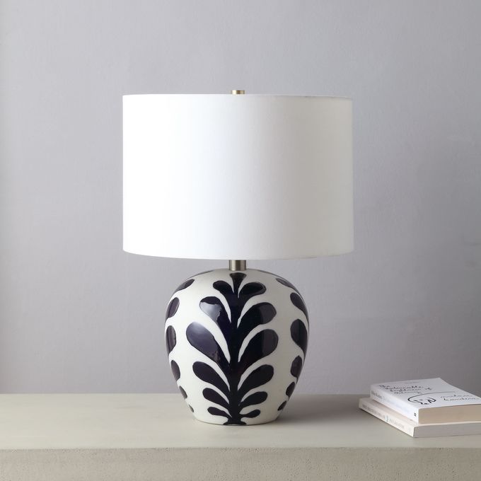 detail view of Darina luxury Lighting