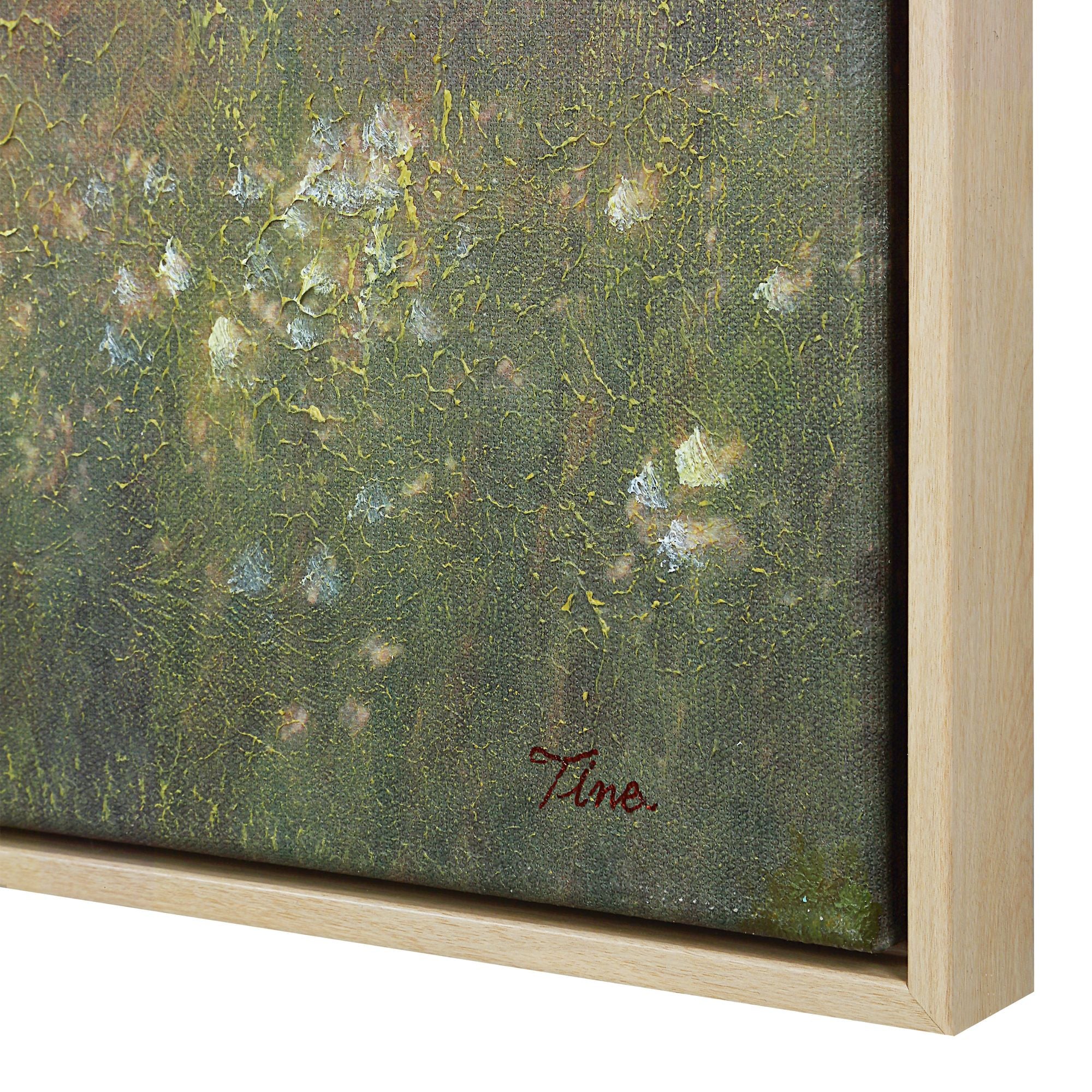 side view of Lasso luxury Artwork