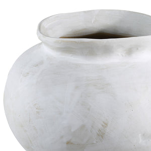 detail view of Elia luxury Vas
