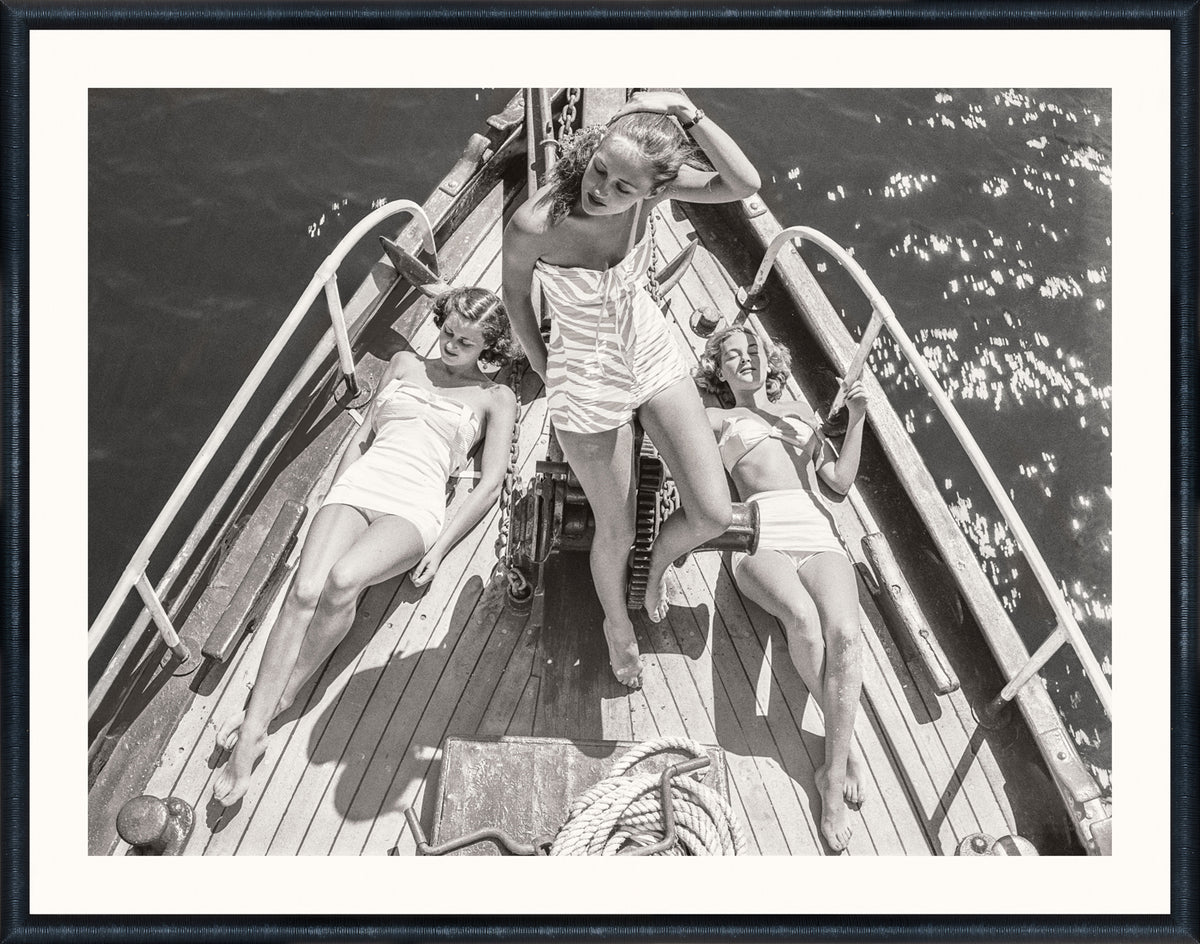 front view of NOSTALGIA COLLECTION – CRUISING C. 1949 luxury Artwork