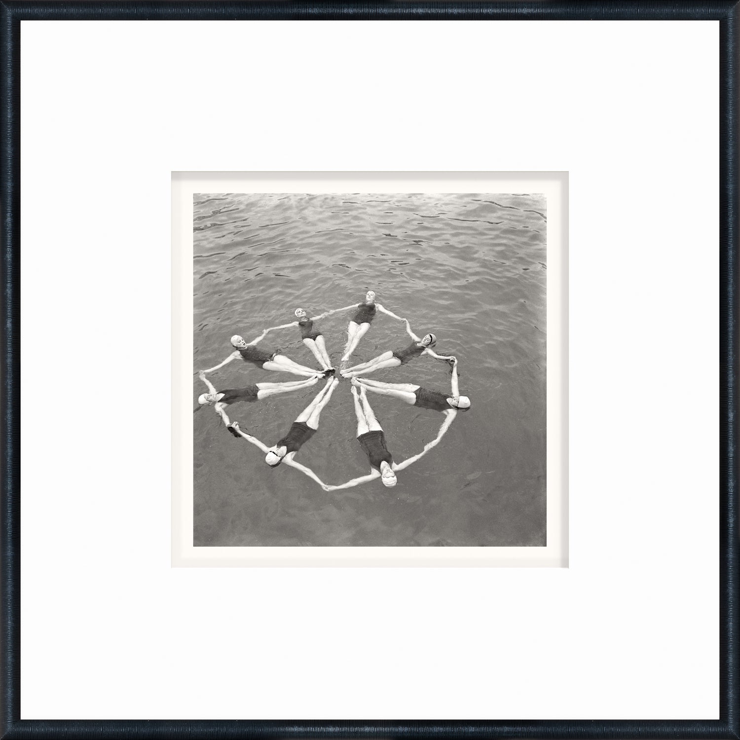 NOSTALGIA COLLECTION – WATER BALLET CIRCLE C.1941