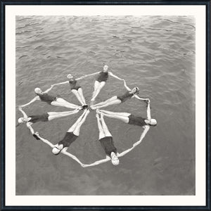 NOSTALGIA COLLECTION – WATER BALLET CIRCLE C.1941