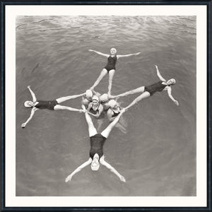 NOSTALGIA COLLECTION – WATER BALLET STAR C.1941