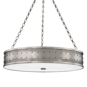 Gaines Chandelier 30"