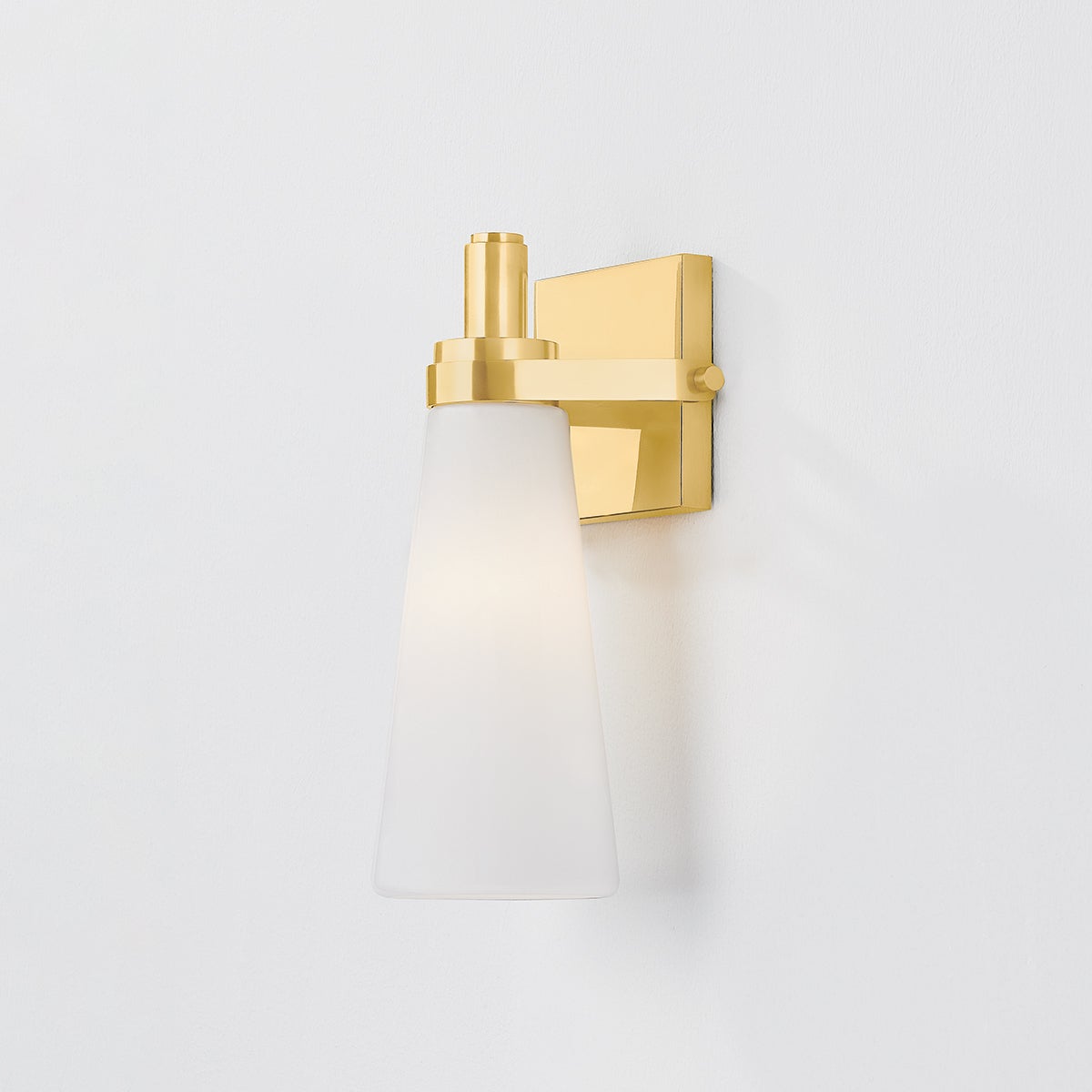 Trude Wall Sconce - Alt [4221-AGB]