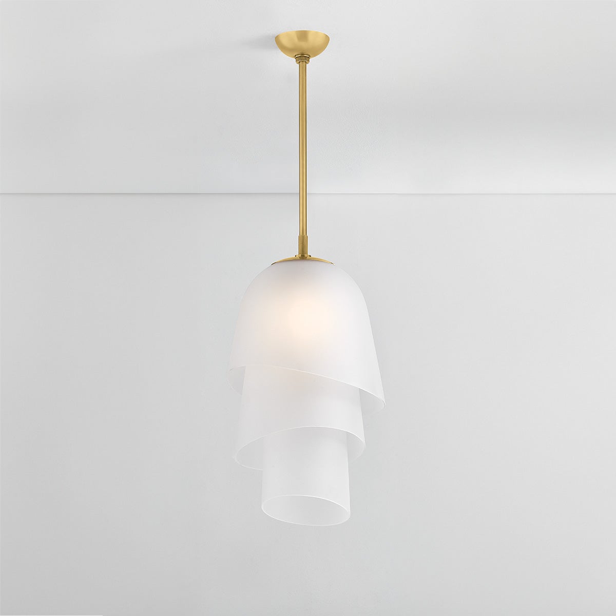 Hela Pendant 13.75" - Alt [470-13-VB]