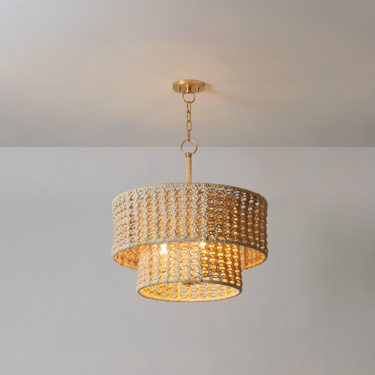 Yorkhill Pendant 22"