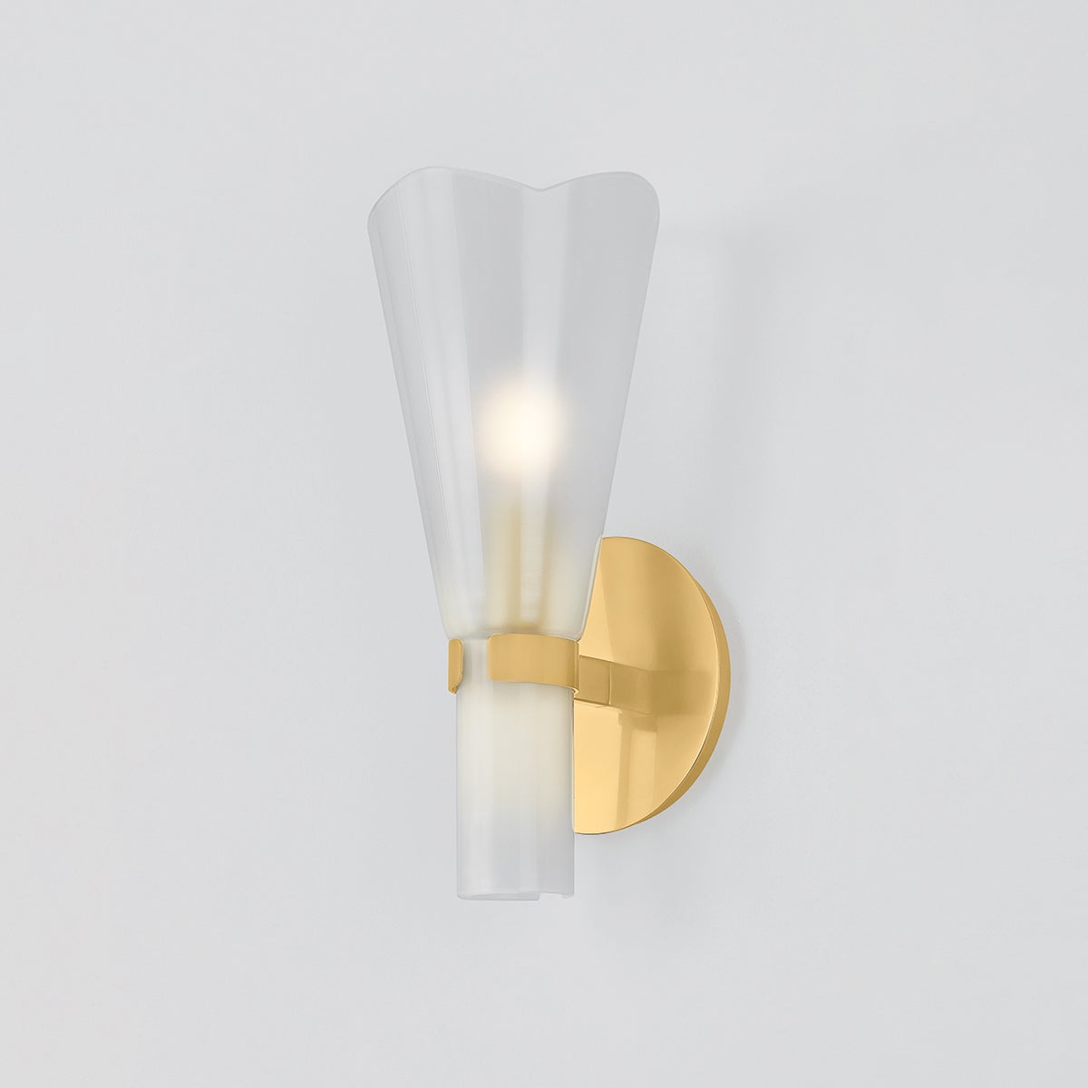 Pine Island Wall Sconce - Alt [7931-AGB]