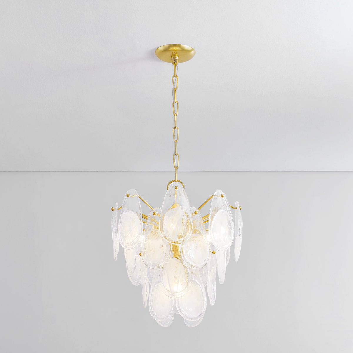 Darcia Chandelier 18" - Alt [8305-AGB]