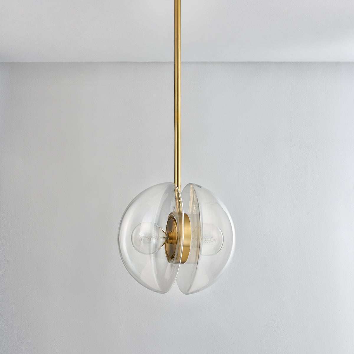 Kert Pendant 17" - Alt [9417-AGB]