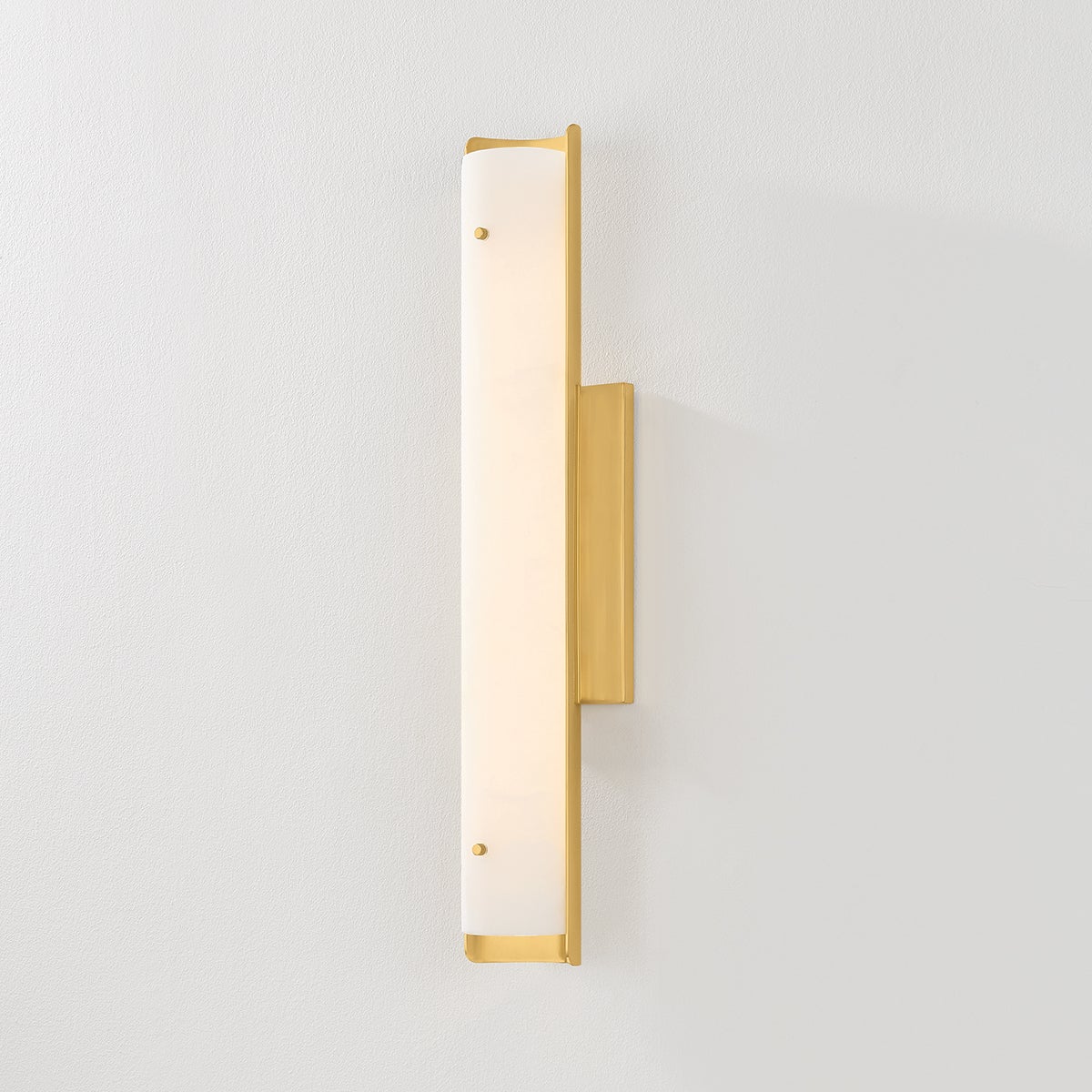 Lucio Wall Sconce 4.25" x 22.5" - Alt [9723-AGB]