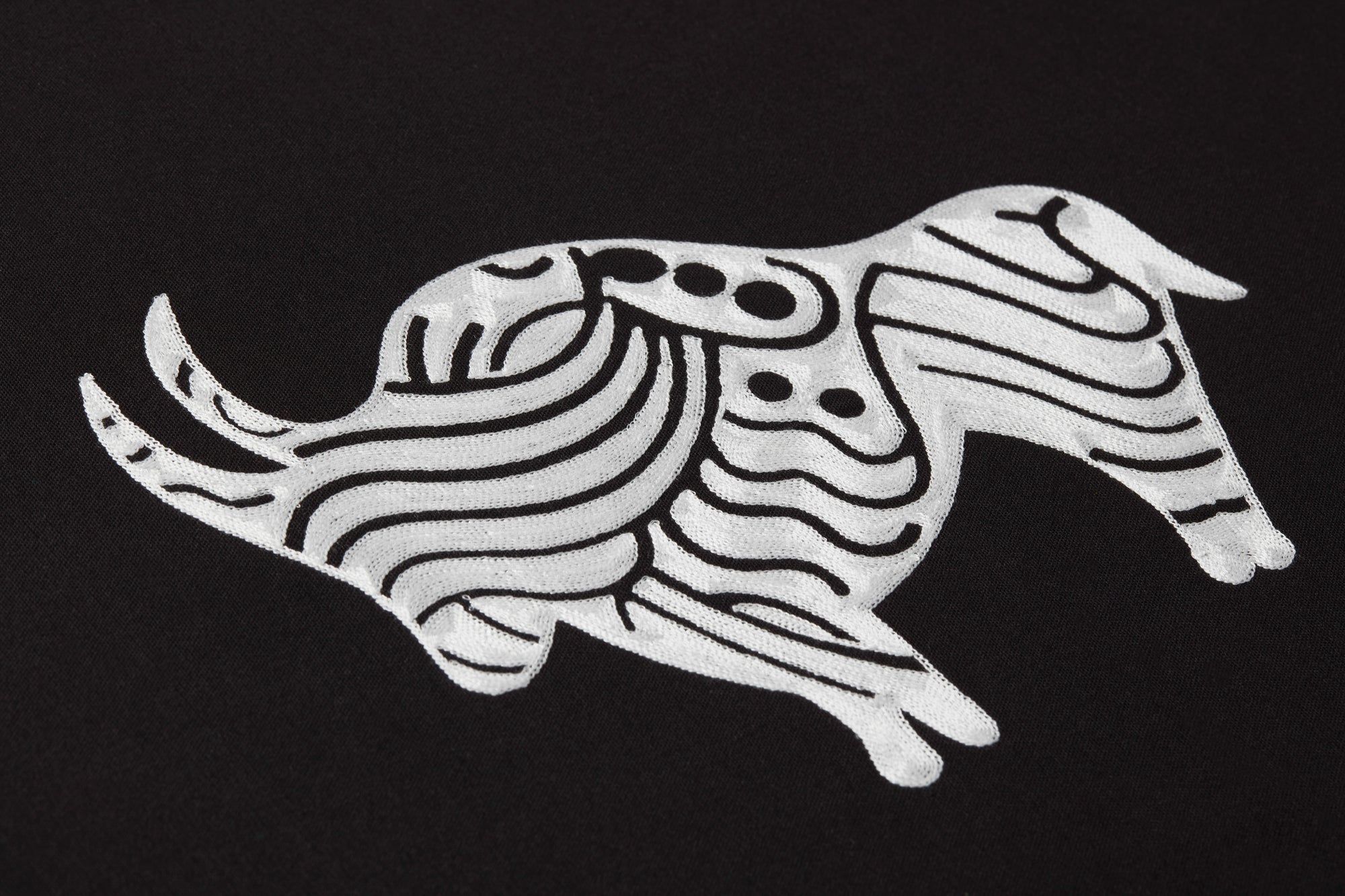 side view of Beeste Black / Ivory luxury Artwork
