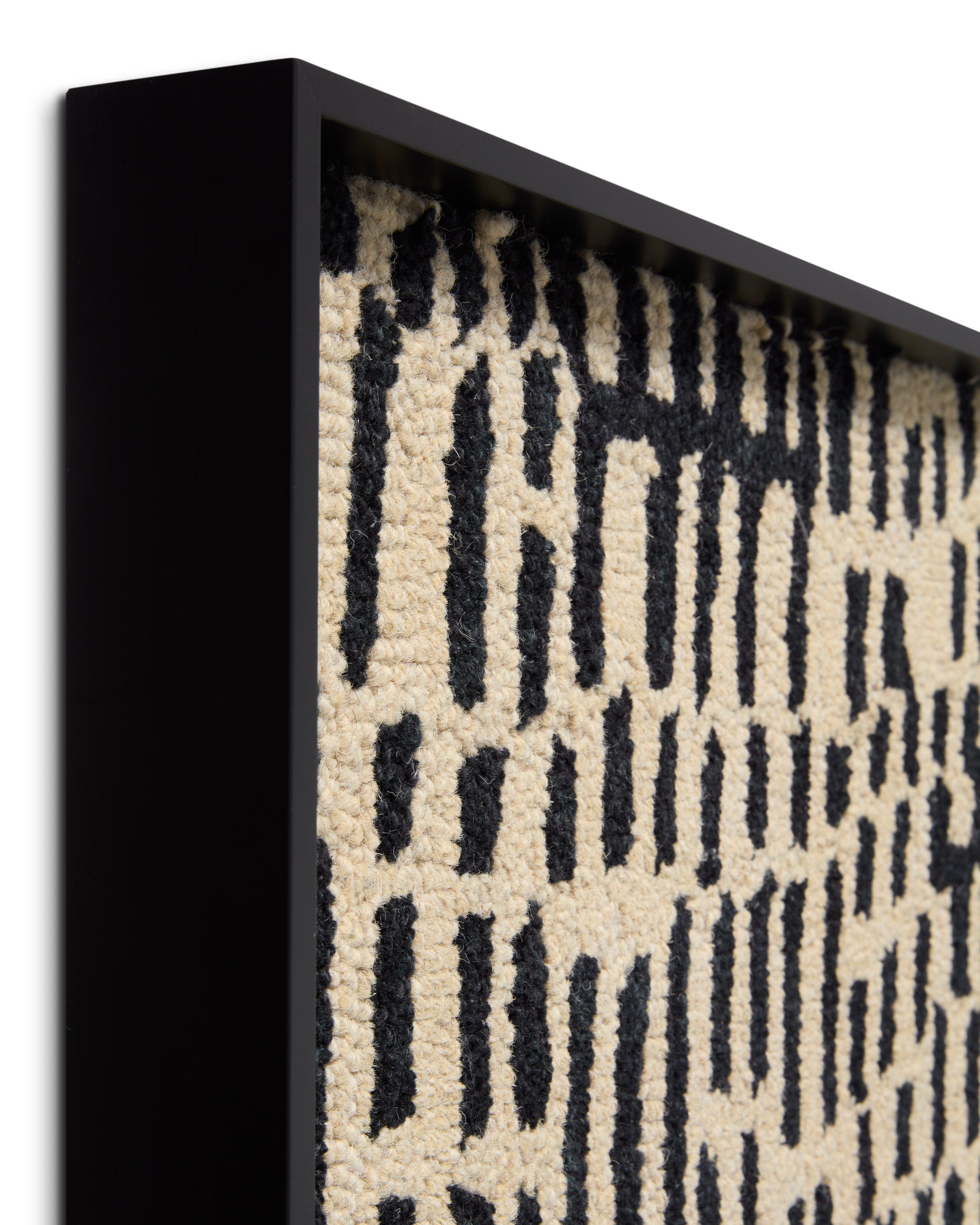 front view of Cusco Ivory / Black luxury Artwork