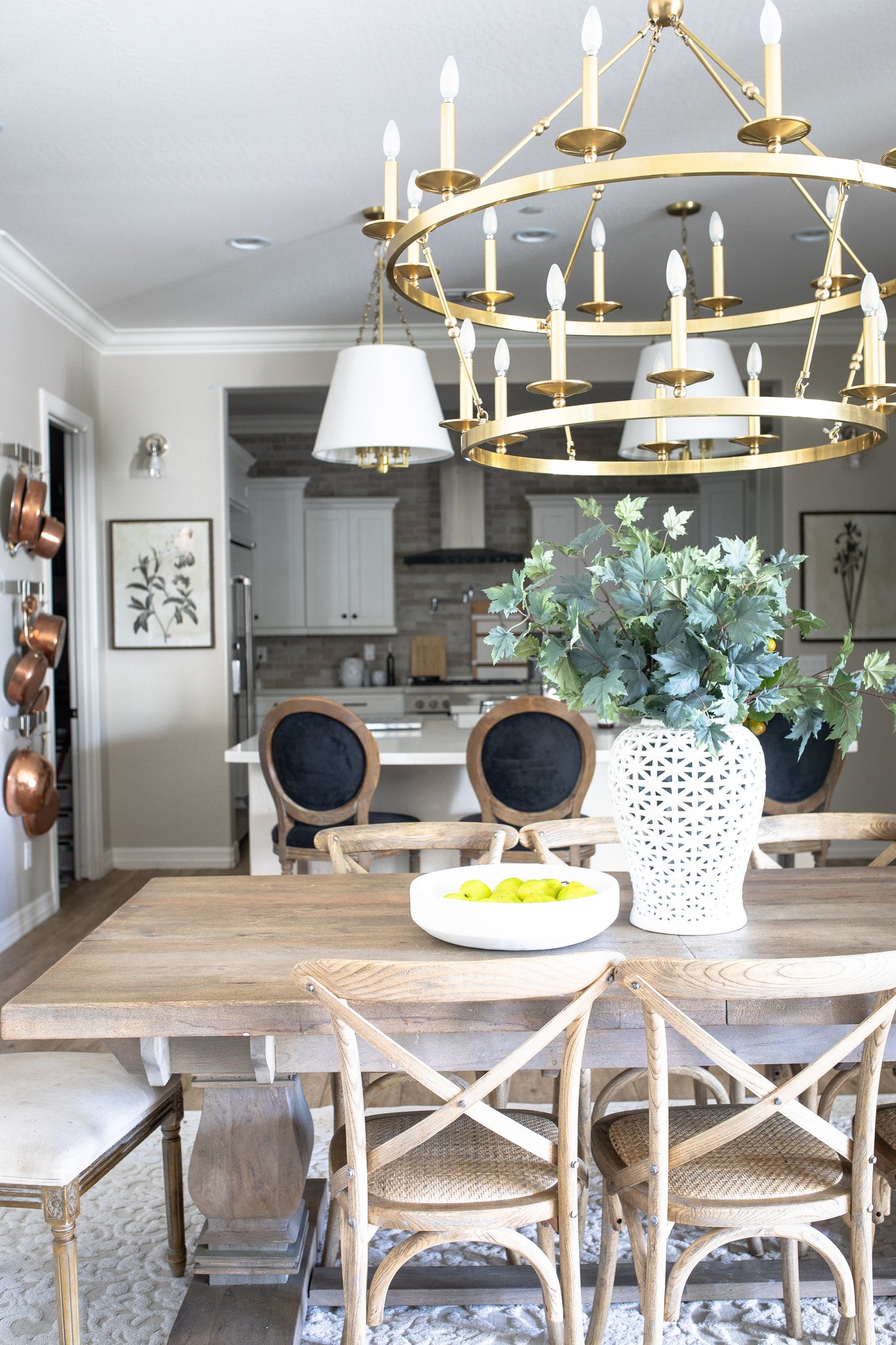 Allendale Chandelier 46.75" x 38" - Lifestyle [3247-AGB]