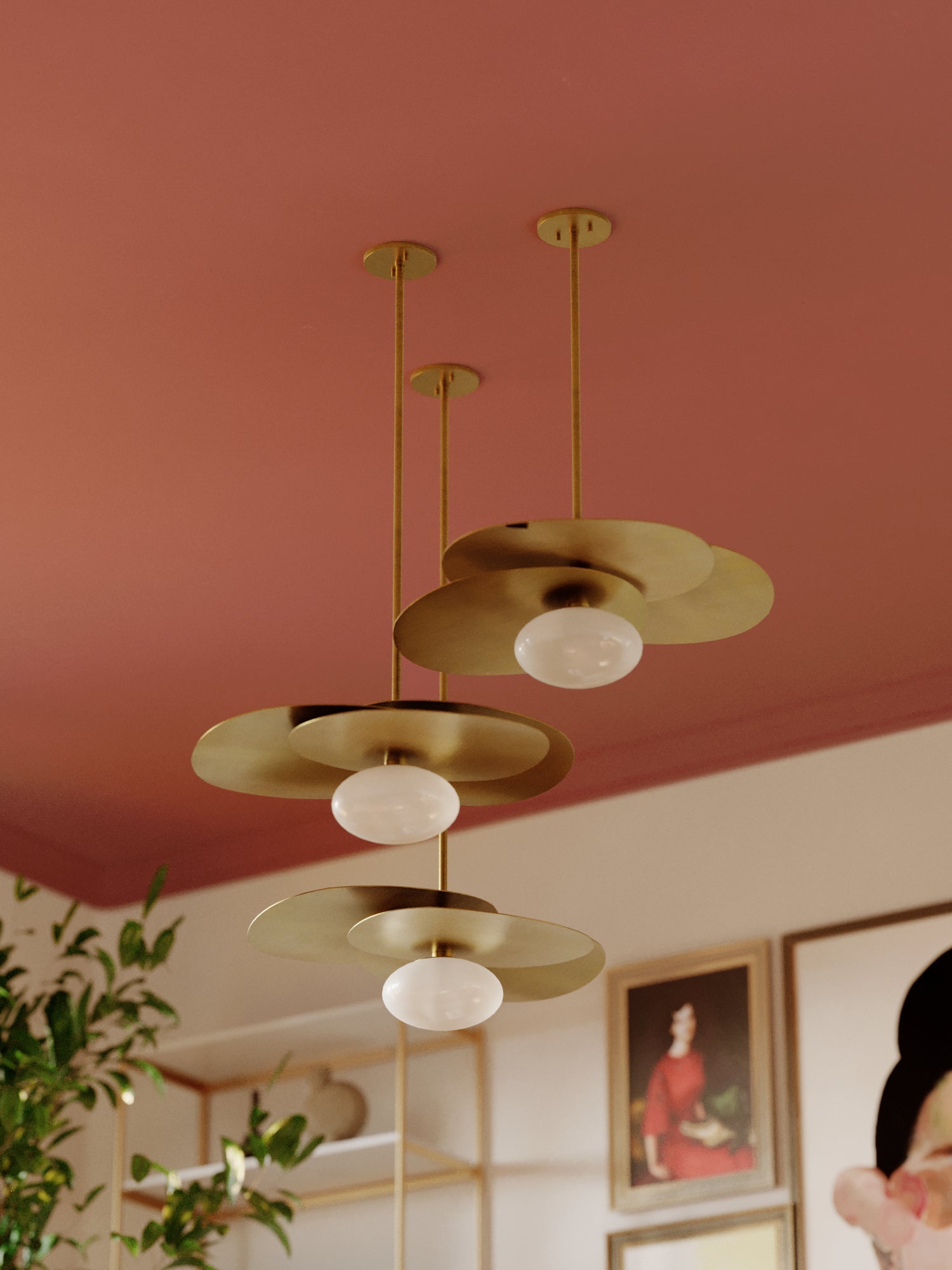 Allida Pendant - Lifestyle [H801701-VGL]