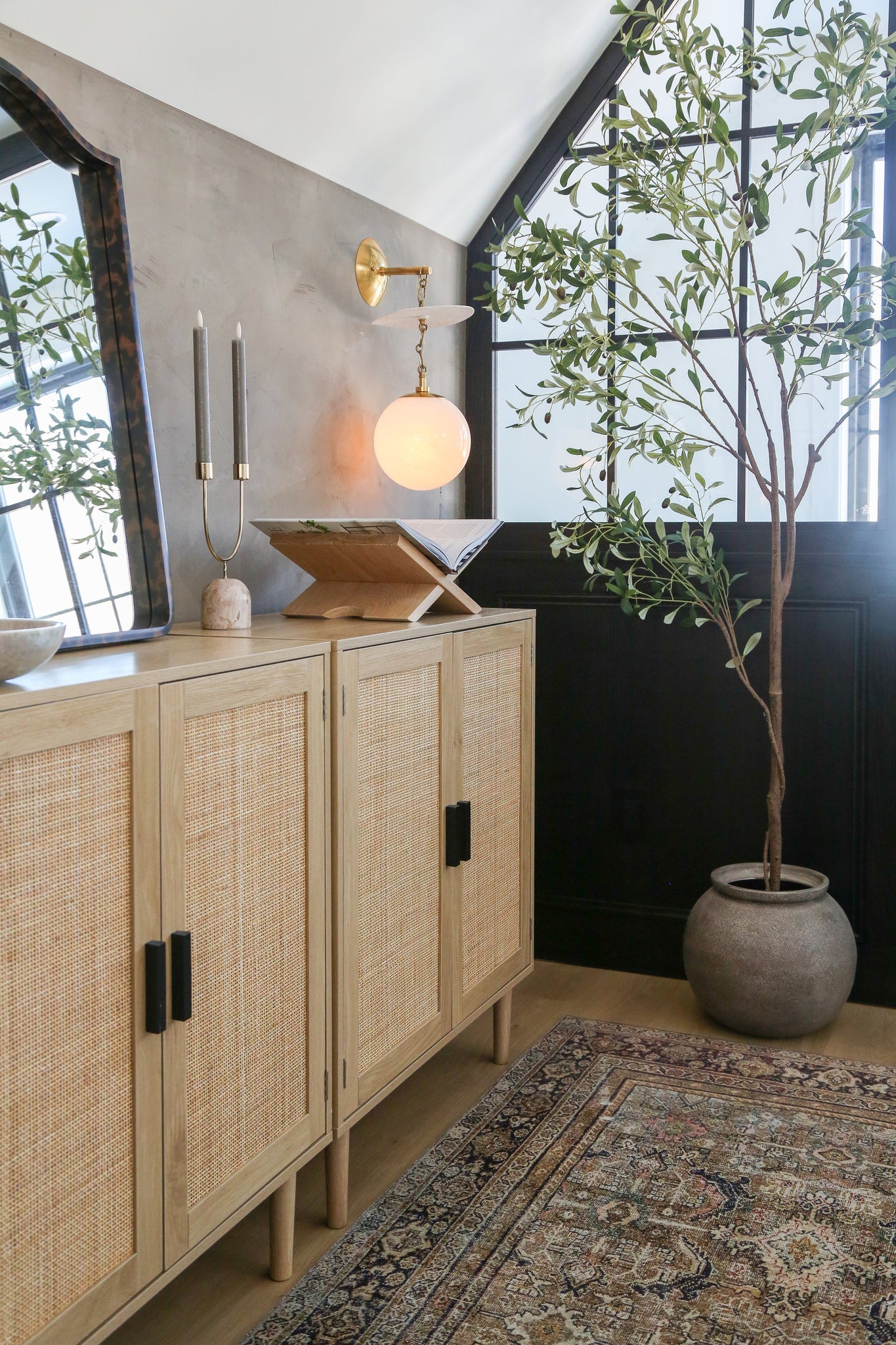 Antoinette Wall Sconce - Lifestyle [419-01-VB/GSW]