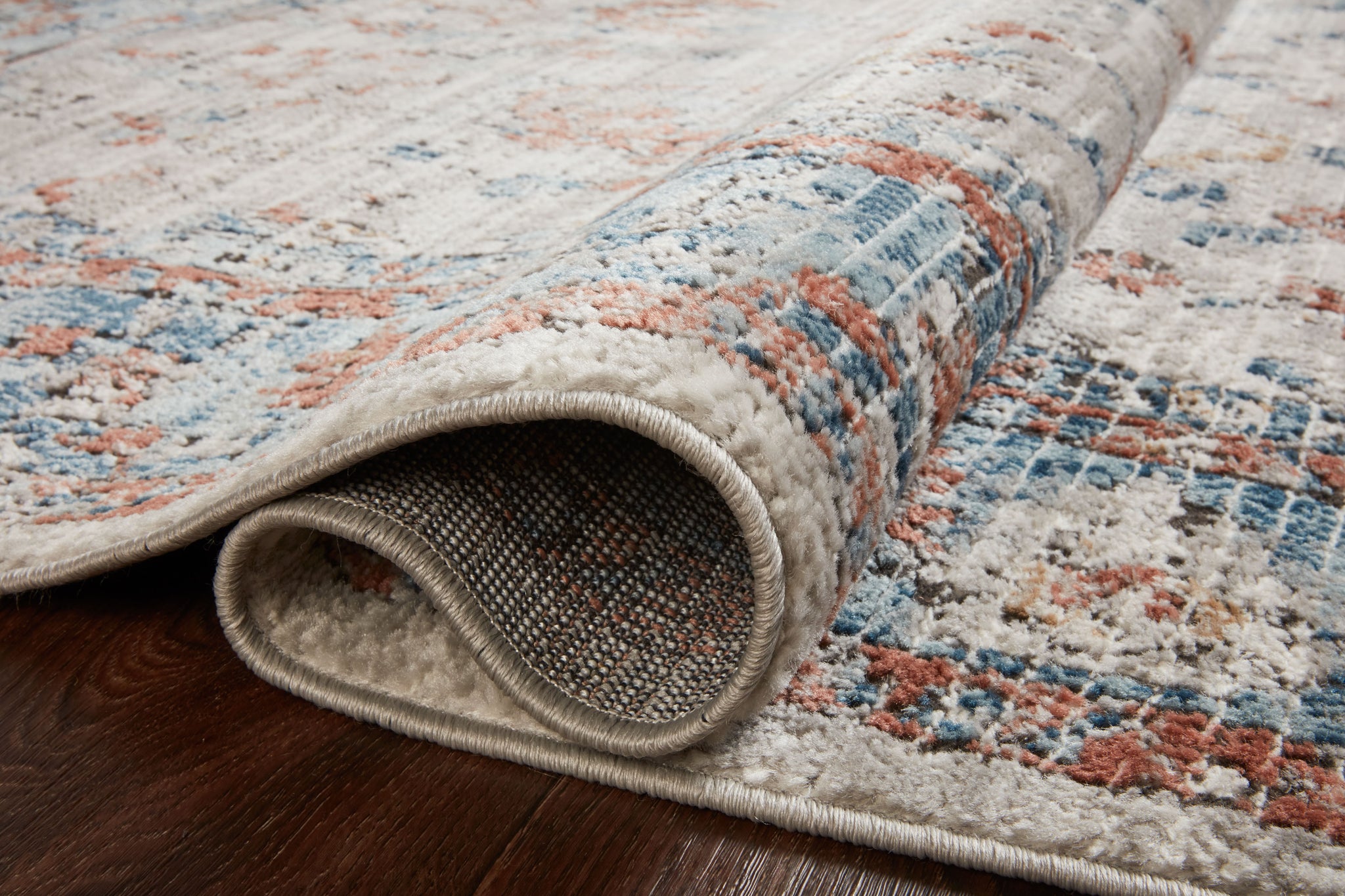 detail view of Bianca Dove / Multi luxury Rug