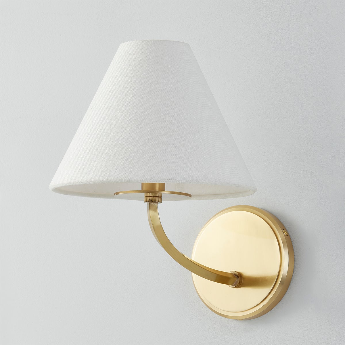 Stacey Wall Sconce - Alt [BKO900-AGB]