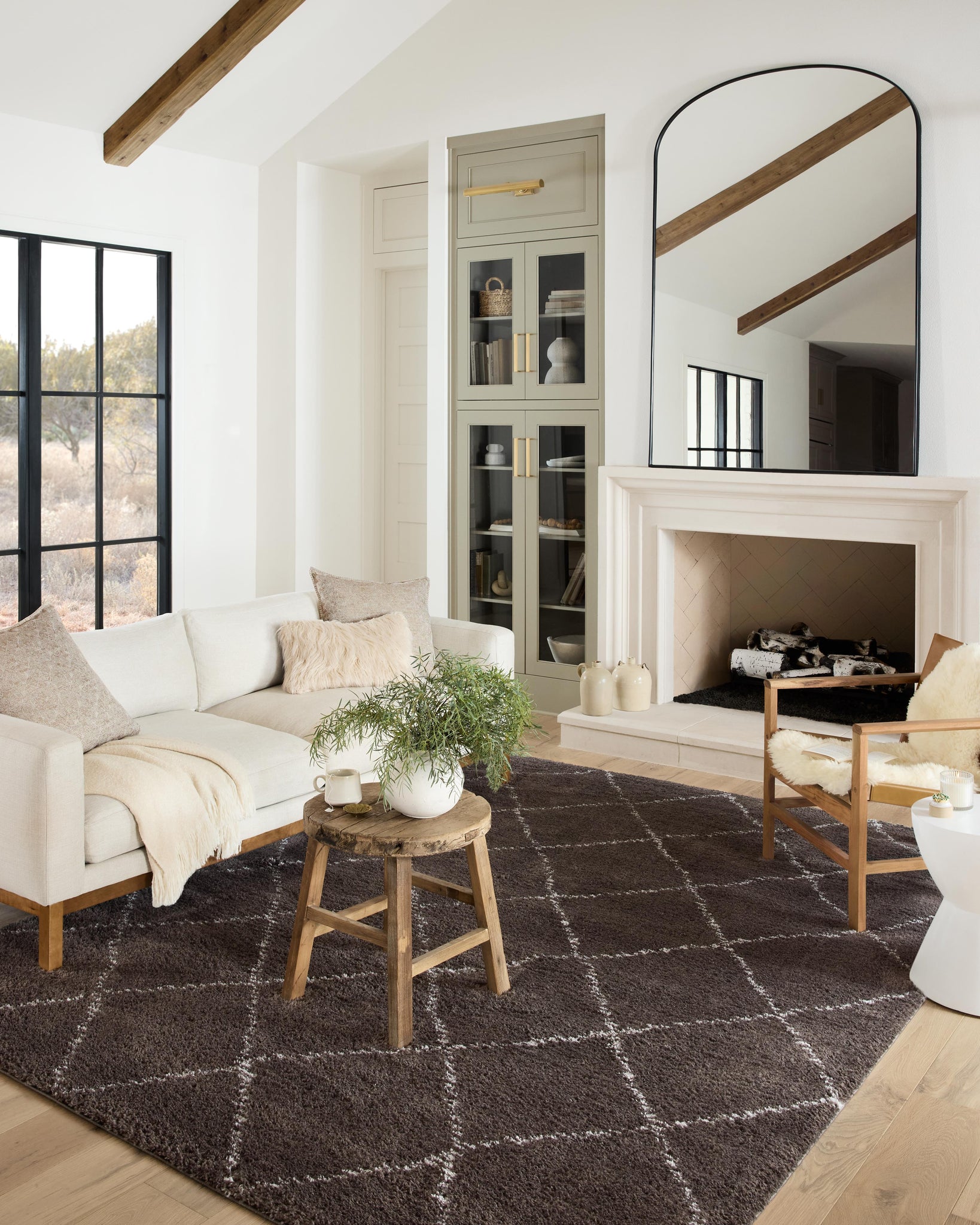 angle view of Bliss Shag Grey / White luxury Rug