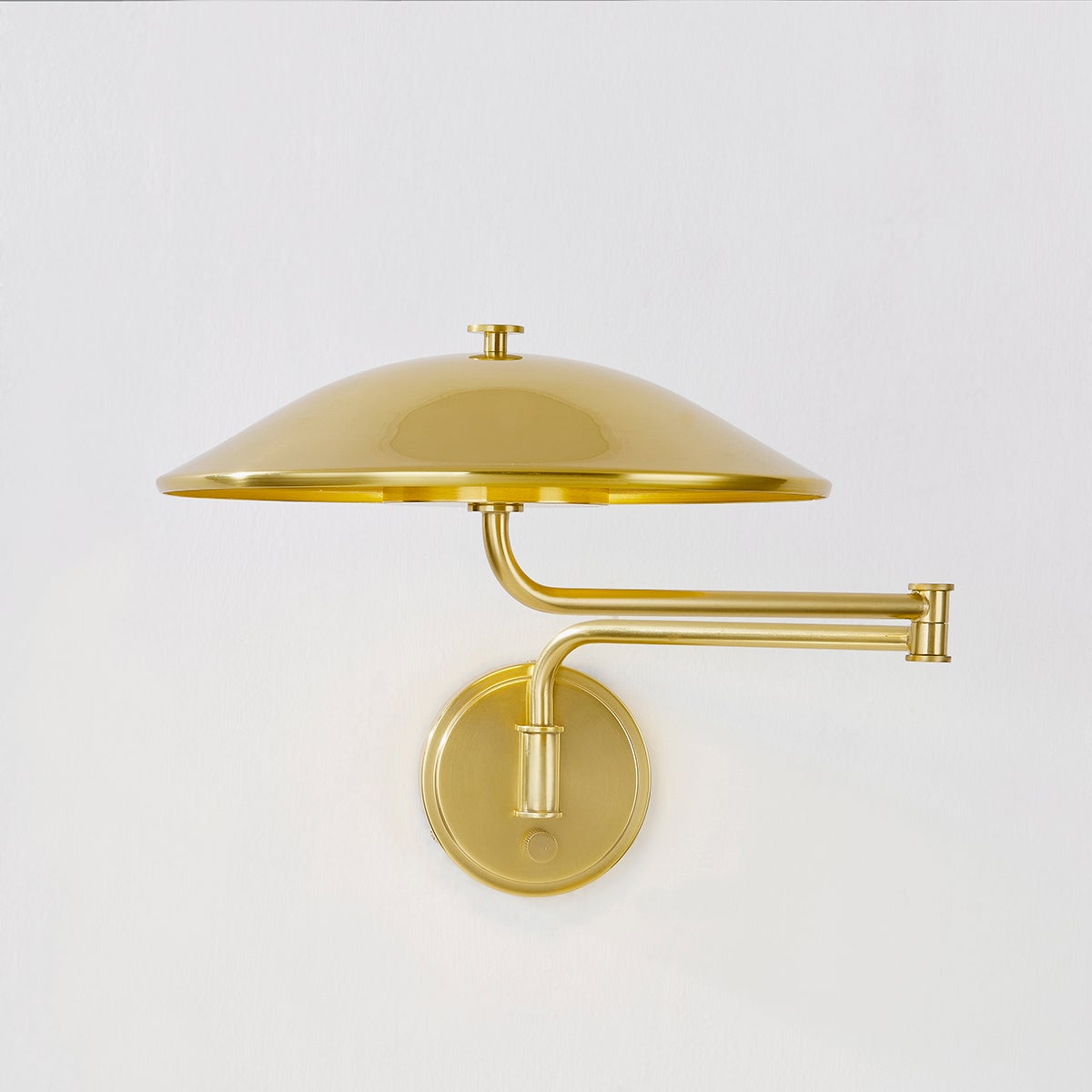 Brockville Wall Sconce - Alt [6910-AGB]