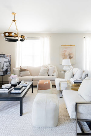 Hopper Chandelier 32" - Lifestyle [271-09-VB/BBR] photo Sam Cram @rubypeachphoto