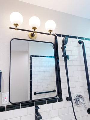 Bowery Bath And Vanity 23.75" - Lifestyle [3703-AOB]