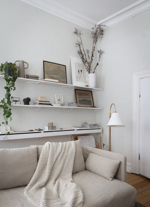 Curves No.1 Floor Lamp - Lifestyle [MDSL503-AGB]