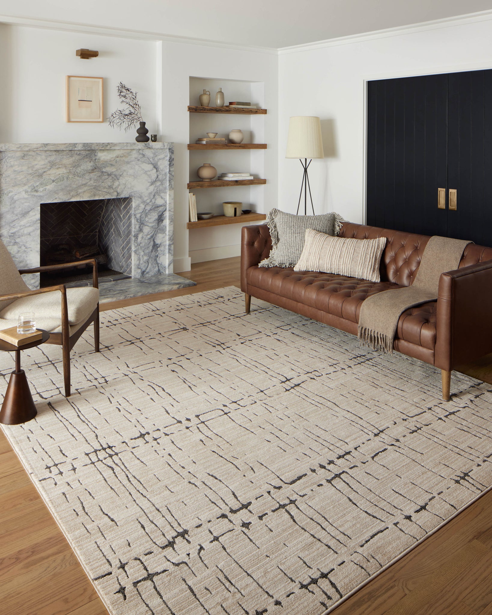 detail view of Darby Sand / Dk. Grey luxury Rug