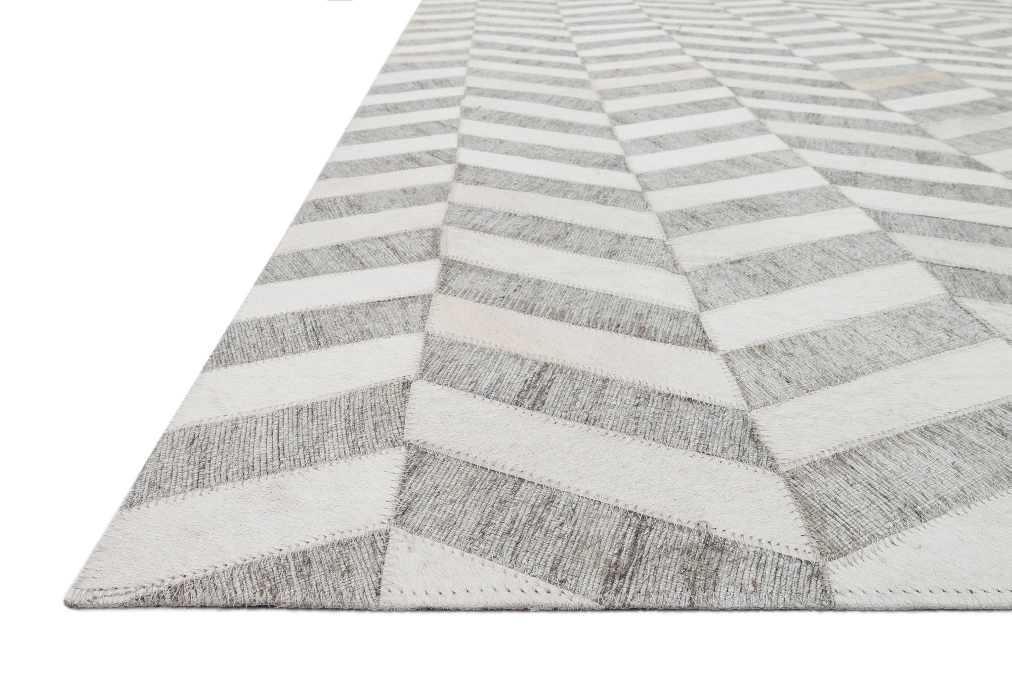 side view of Dorado Grey / Ivory luxury Rug
