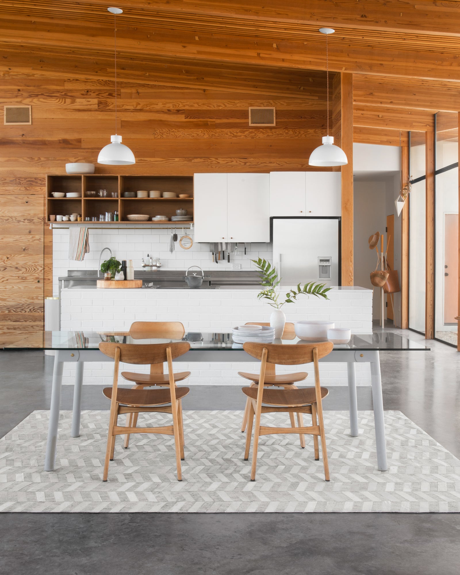 front view of Dorado Grey / Ivory luxury Rug