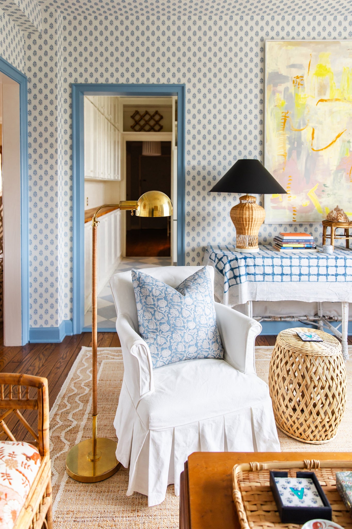Devon Floor Lamp - Lifestyle [MDSL521-AGB]