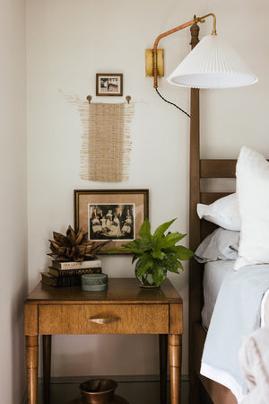 Dorset Plug-In Sconce - Lifestyle [MDS510-AGB]
