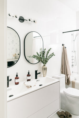 Elmont Bath And Vanity 4.75" x 24.75" - Lifestyle [9204-OB]