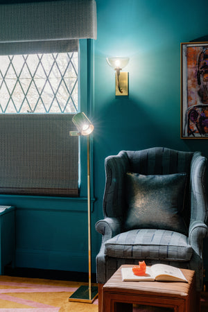 Eva Wall Sconce - Lifestyle [H981101-AGB]
